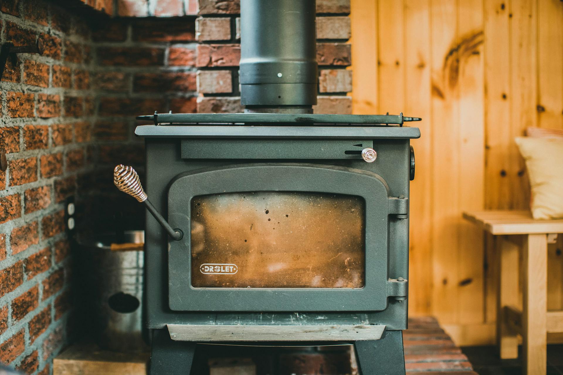 old furnace - Elizabeth Drain and Plumbing Services | Elizabeth, NJ